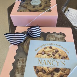 Deluxe Cookie Box